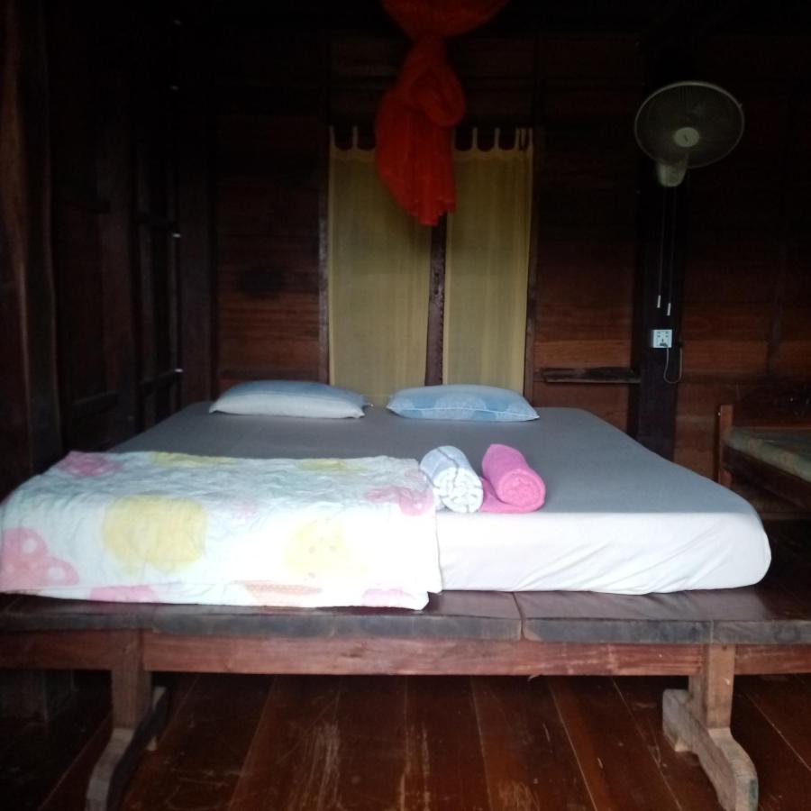 Quiet Garden View Lodge&Trekking Banlung Bagian luar foto
