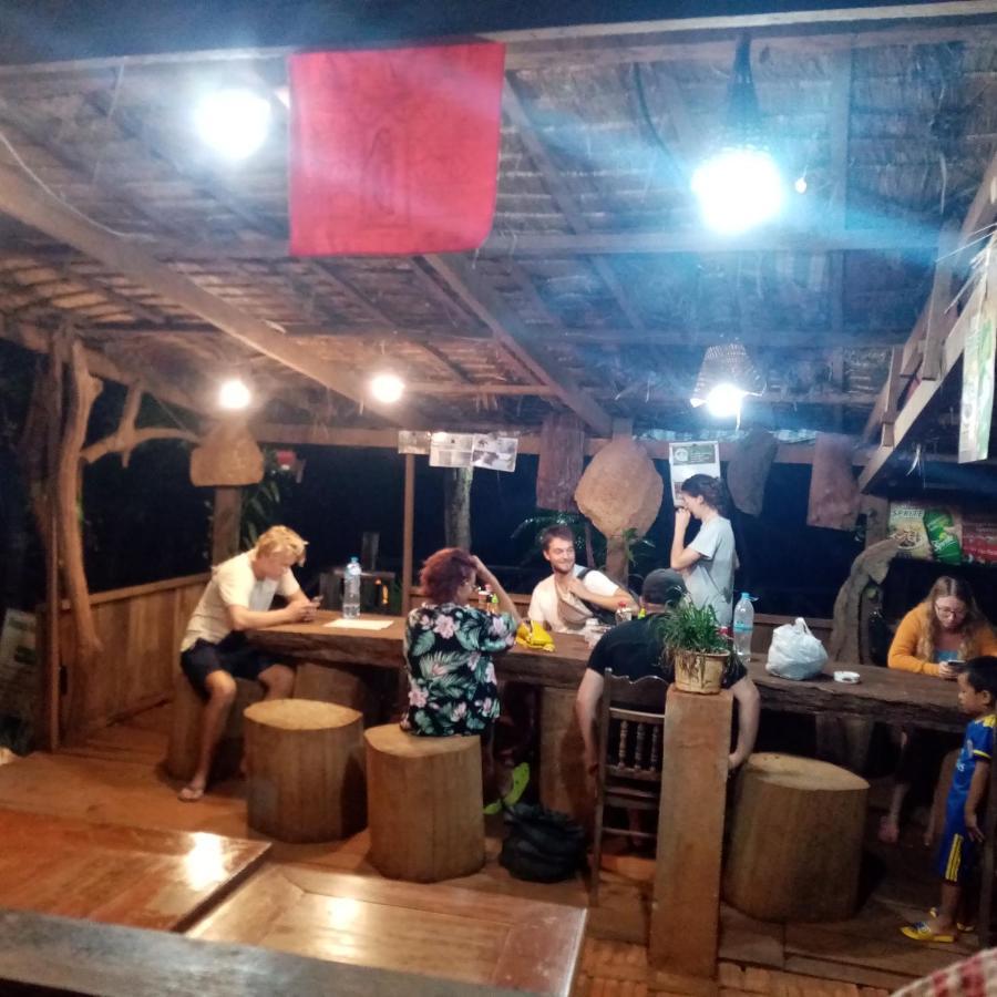 Quiet Garden View Lodge&Trekking Banlung Bagian luar foto
