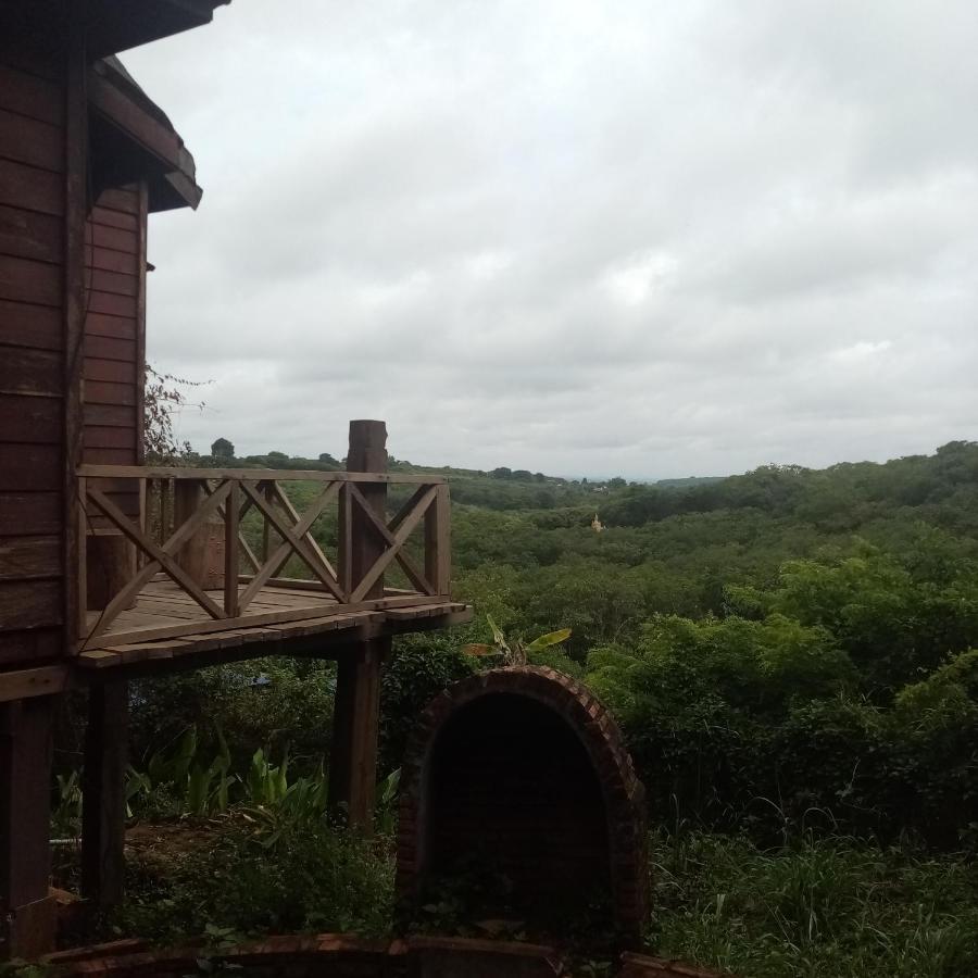 Quiet Garden View Lodge&Trekking Banlung Bagian luar foto