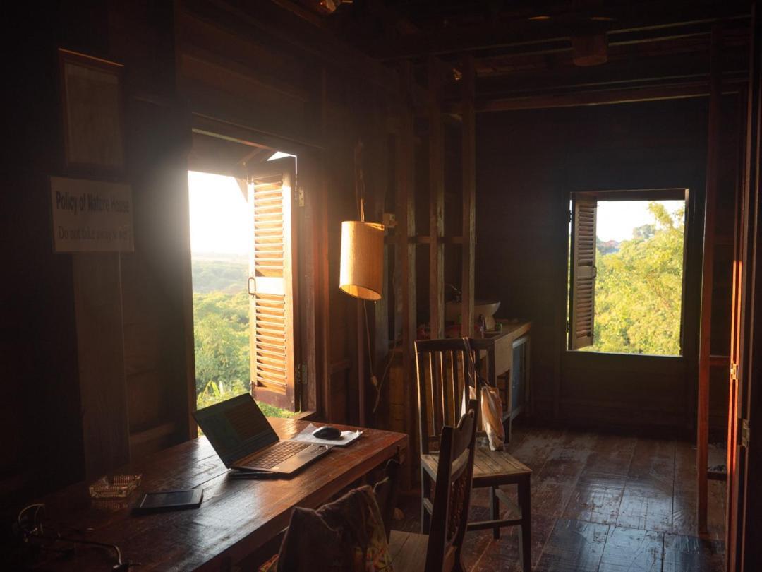 Quiet Garden View Lodge&Trekking Banlung Bagian luar foto